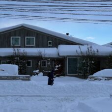 20250208まちなか山荘　積雪600 (1)