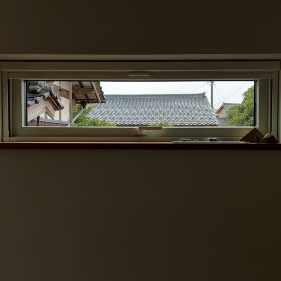 書斎から空を眺める 小杉のまちなか山荘